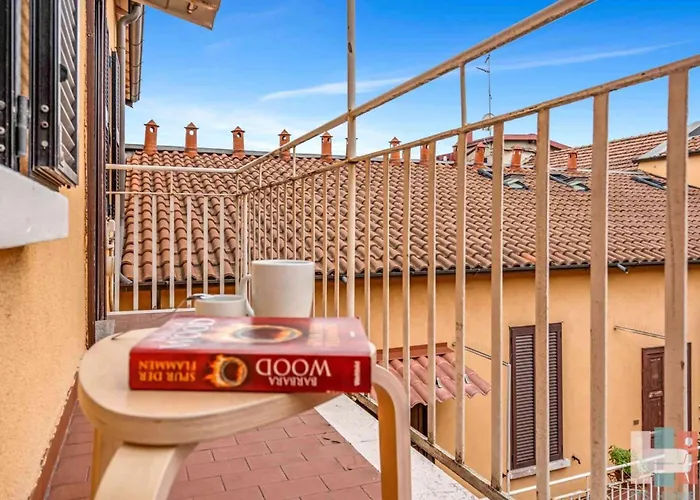 LO3 • Navigli Chic Apartment •